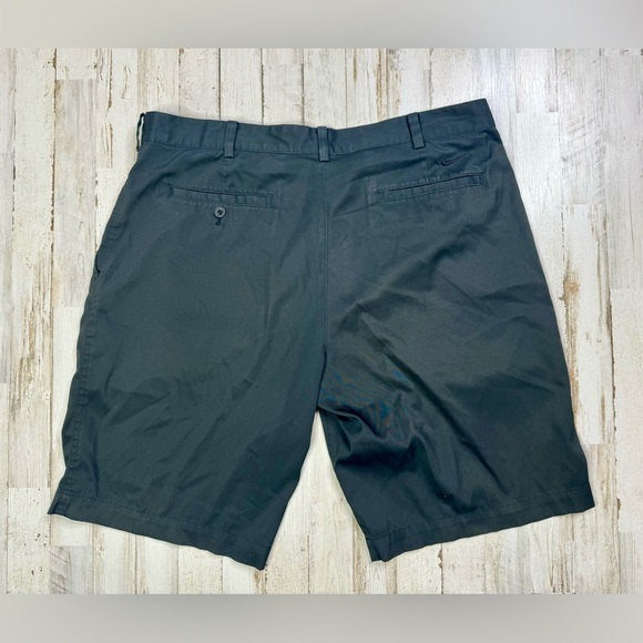 Nike Golf Shorts Men Size 36 Black  Polyester Blend 11” Inseam - Picture 8 of 10